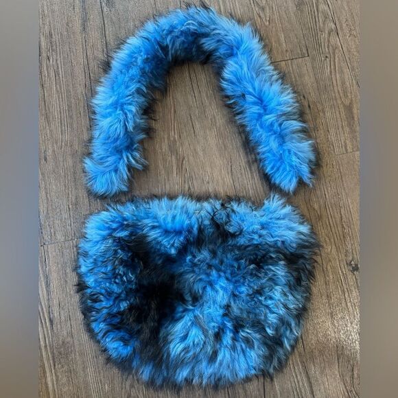 Stunning Real Curly Shearling Hobo Bag, Handmade Lamb Fur Crossbody, Slouchy Bag - Picture 11 of 15